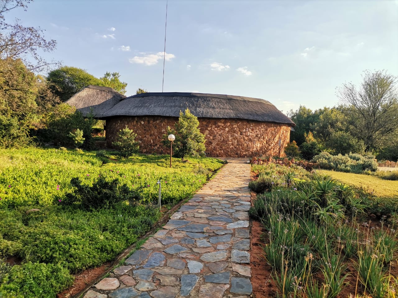 Qalehong-Chapel Qalehong-Chapel